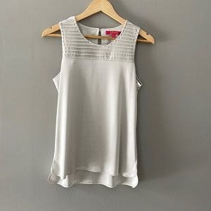 Sleeveless Blouse